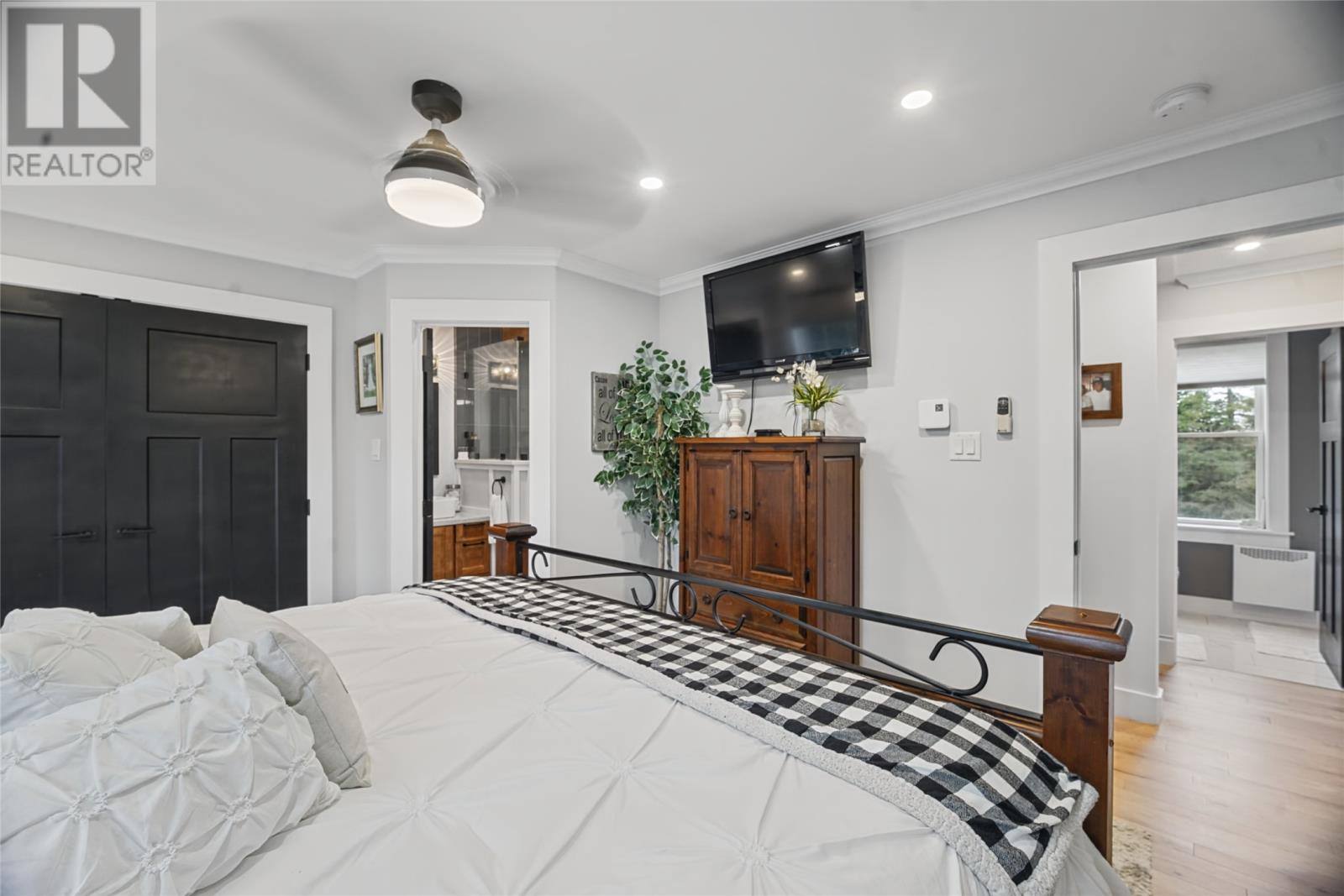 44 Bay Bulls Road, photo 18 of 38