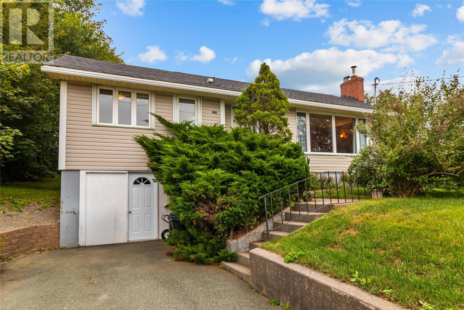 368 Conception Bay Highway, photo 1 of 37