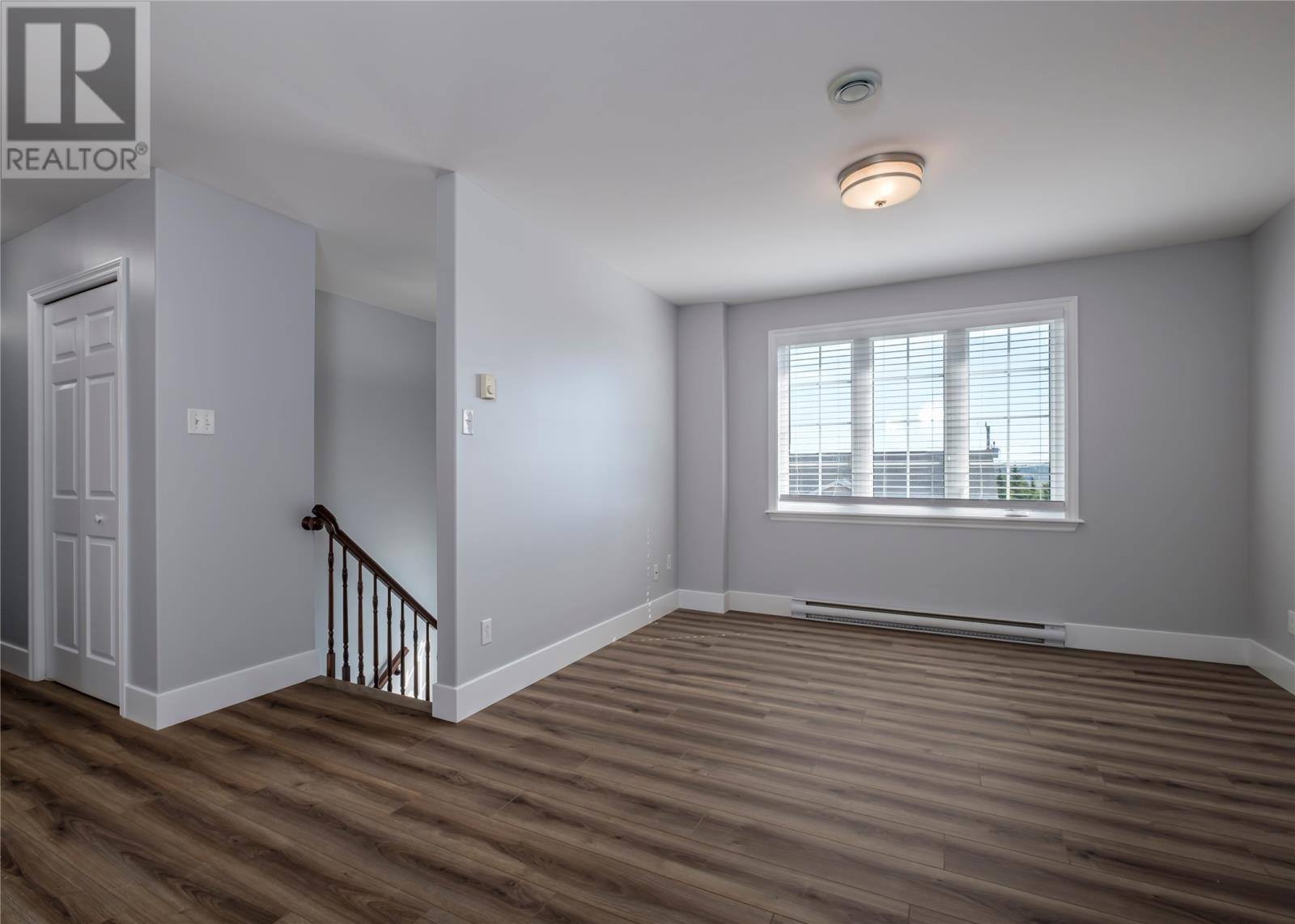 5 Mayfair Avenue, photo 16 of 40