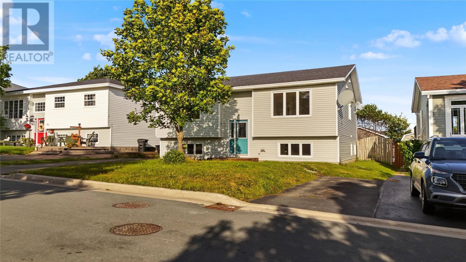 24 Gary Drive, photo 3 of 50