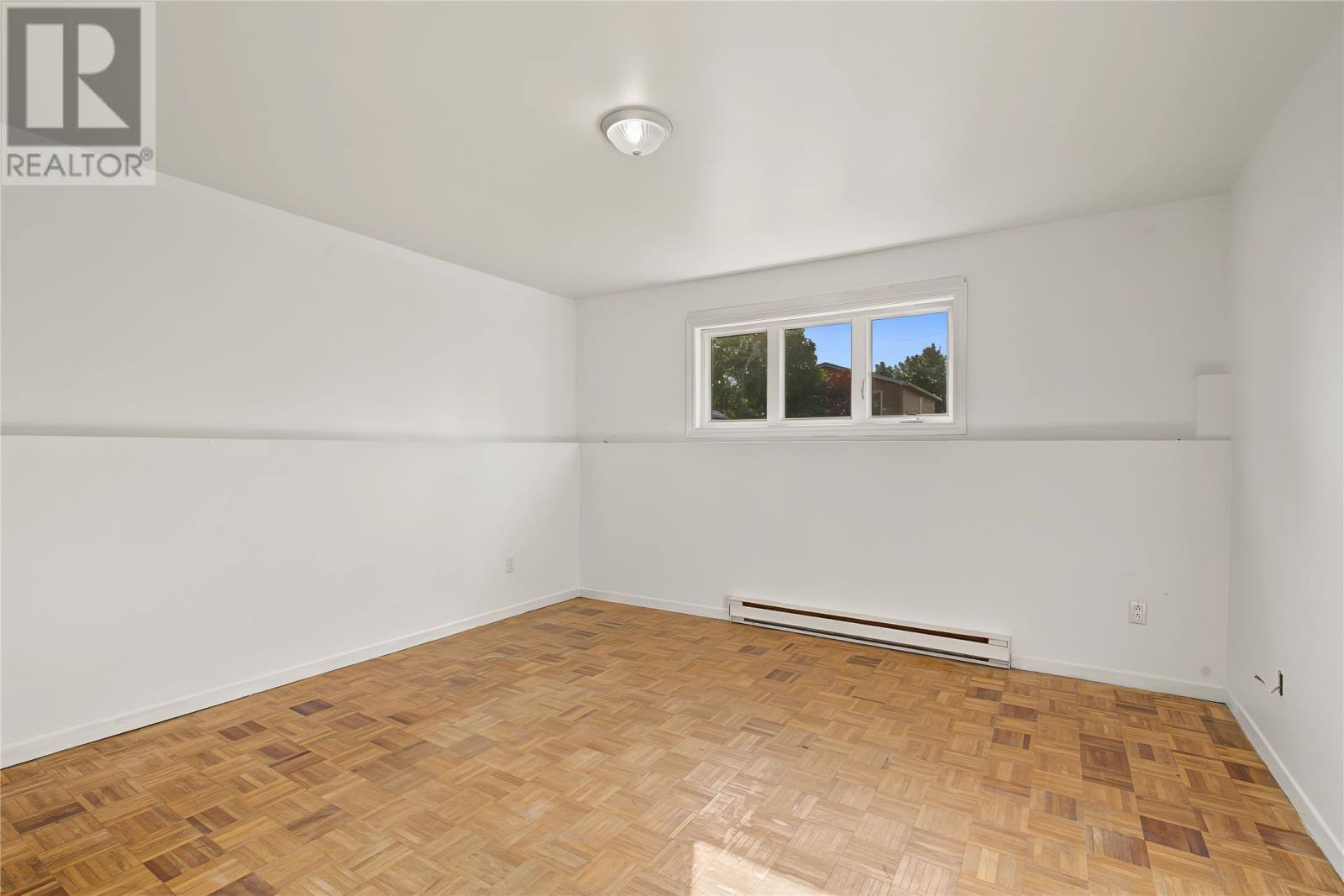 24 Gary Drive, photo 38 of 50