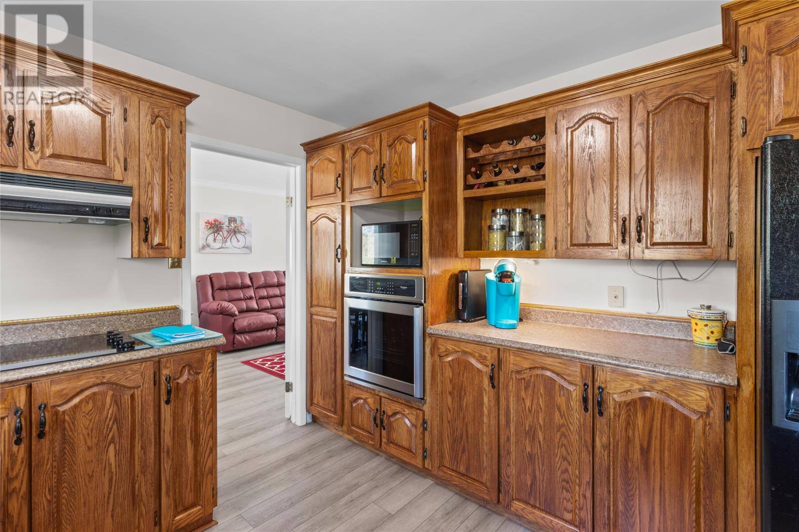 28 Dawes Hill Road, photo 10 of 45