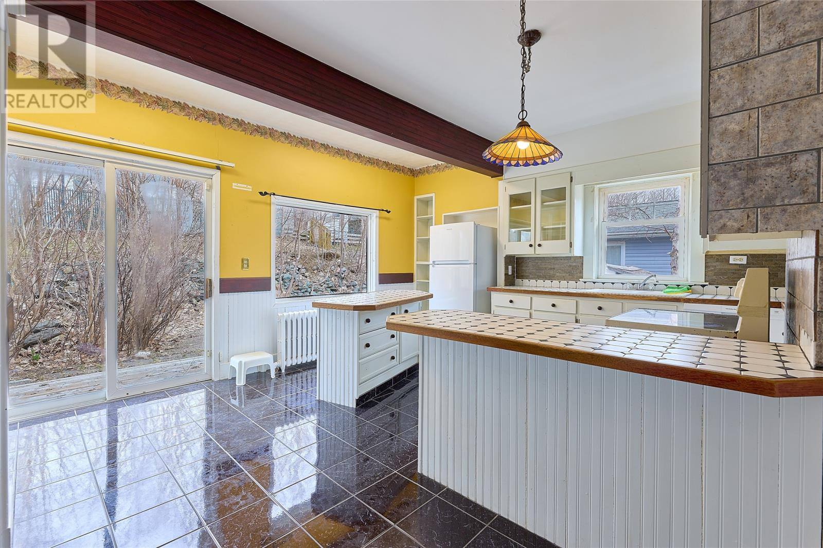300 Topsail Road, photo 16 of 35