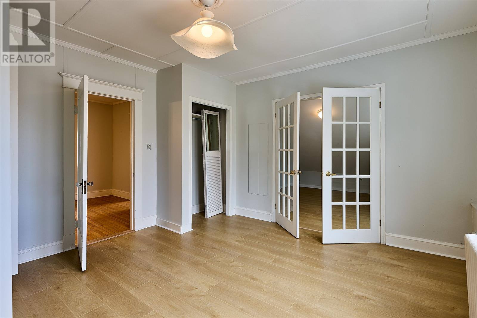 300 Topsail Road, photo 23 of 35