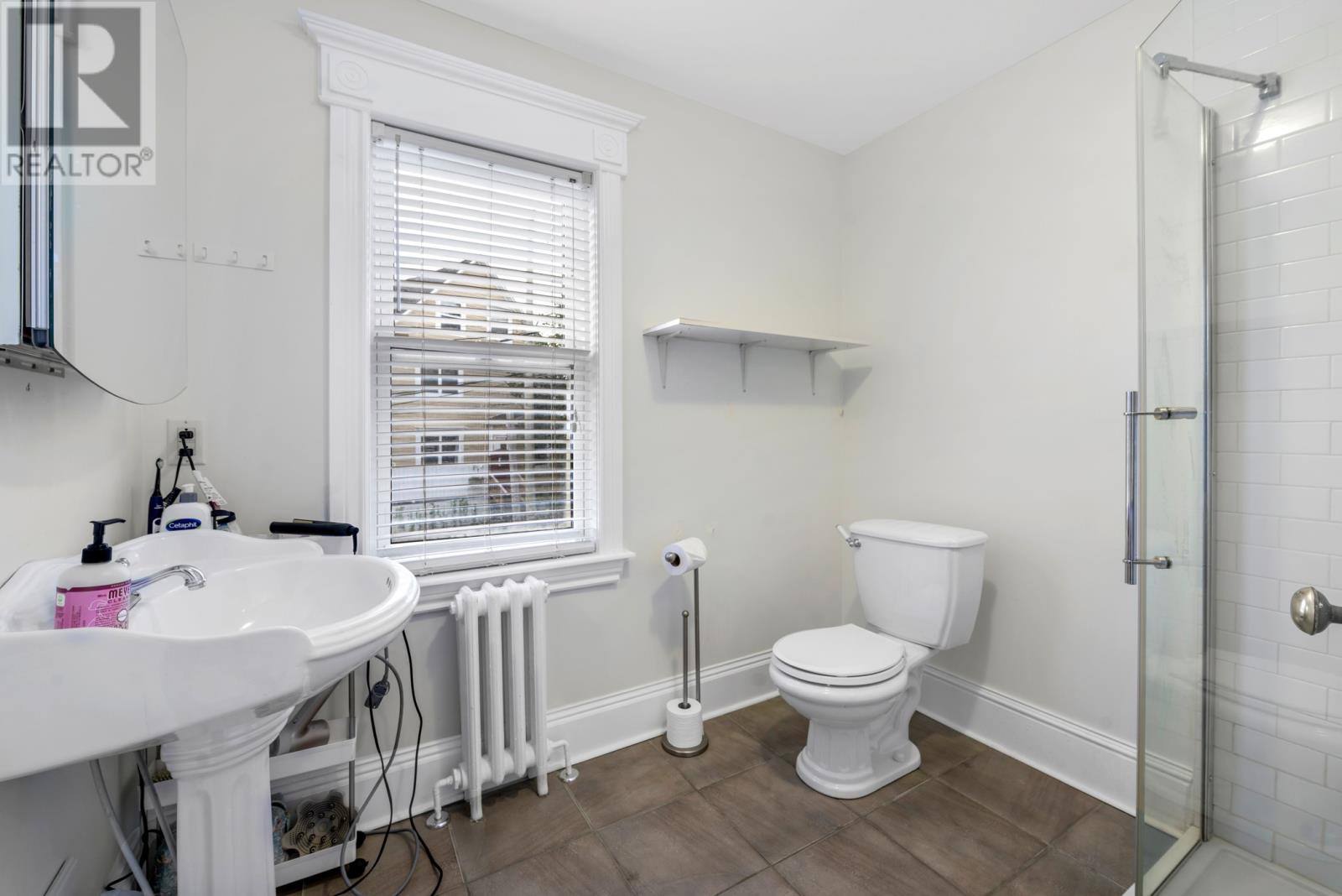 1 Bradbury Place, photo 14 of 32