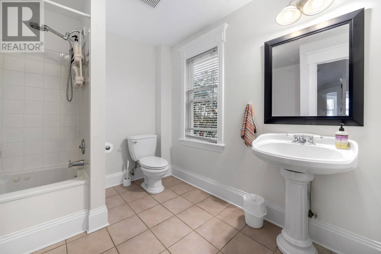 1 Bradbury Place, photo 19 of 32