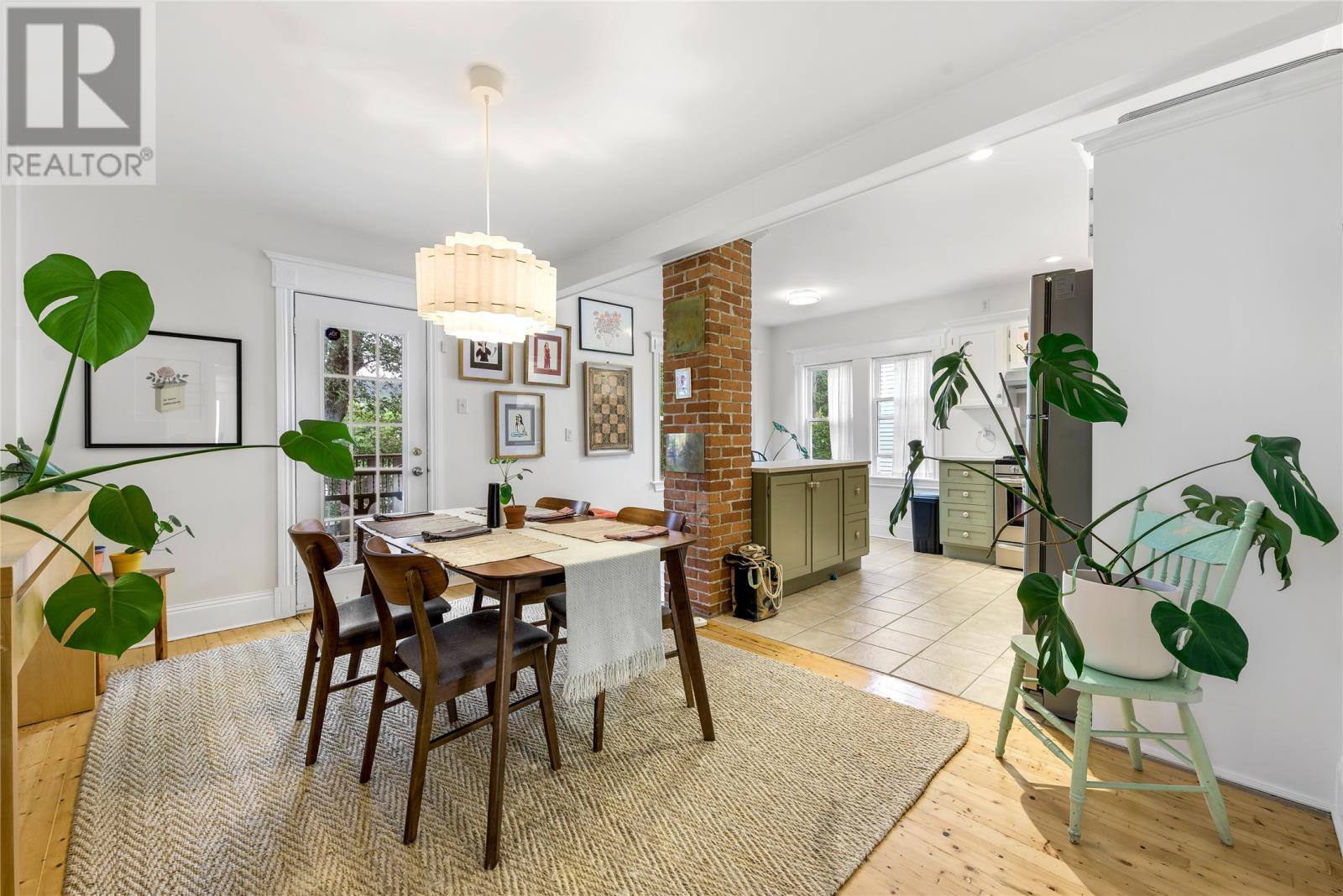 1 Bradbury Place, photo 4 of 32