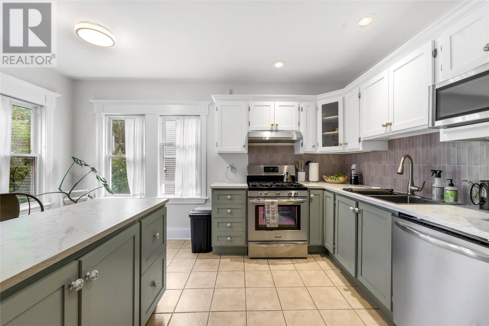 1 Bradbury Place, photo 5 of 32
