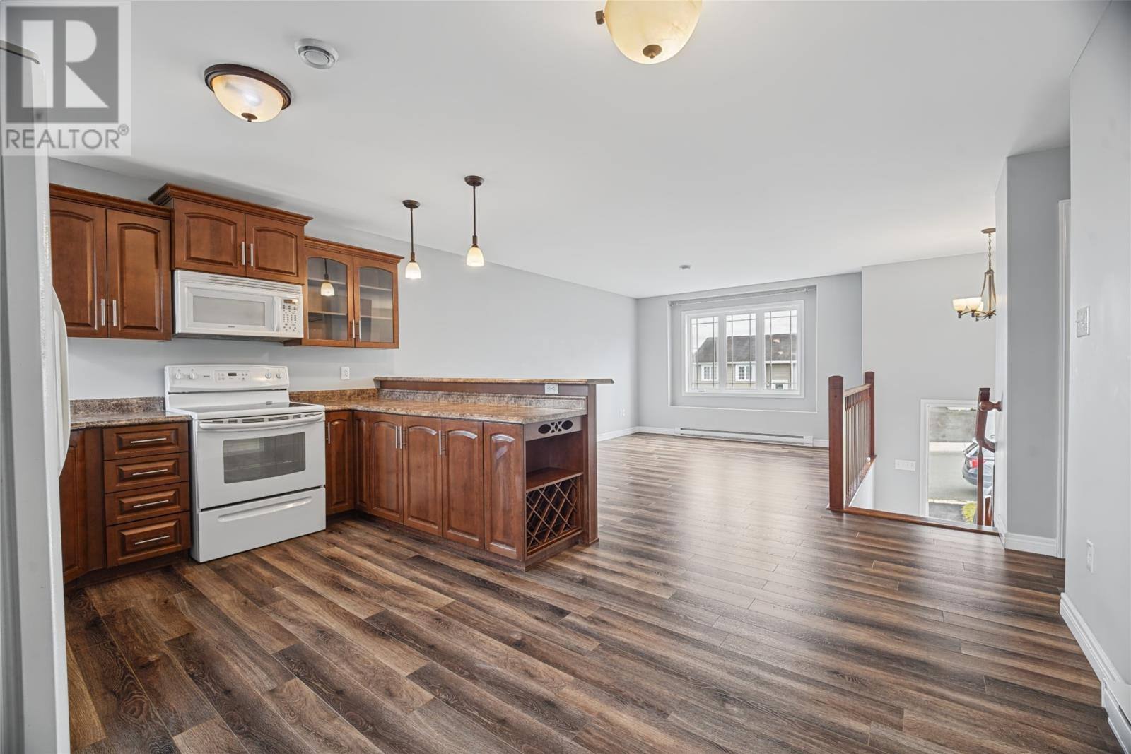 28 Westport Drive, photo 3 of 27