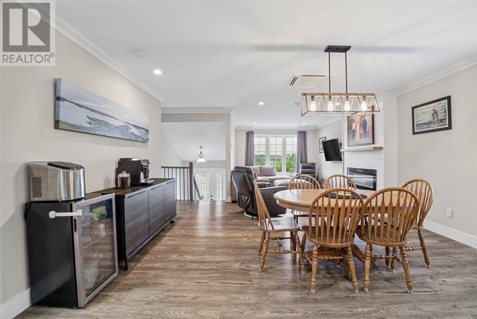 161 Lanark Drive, photo 14 of 39