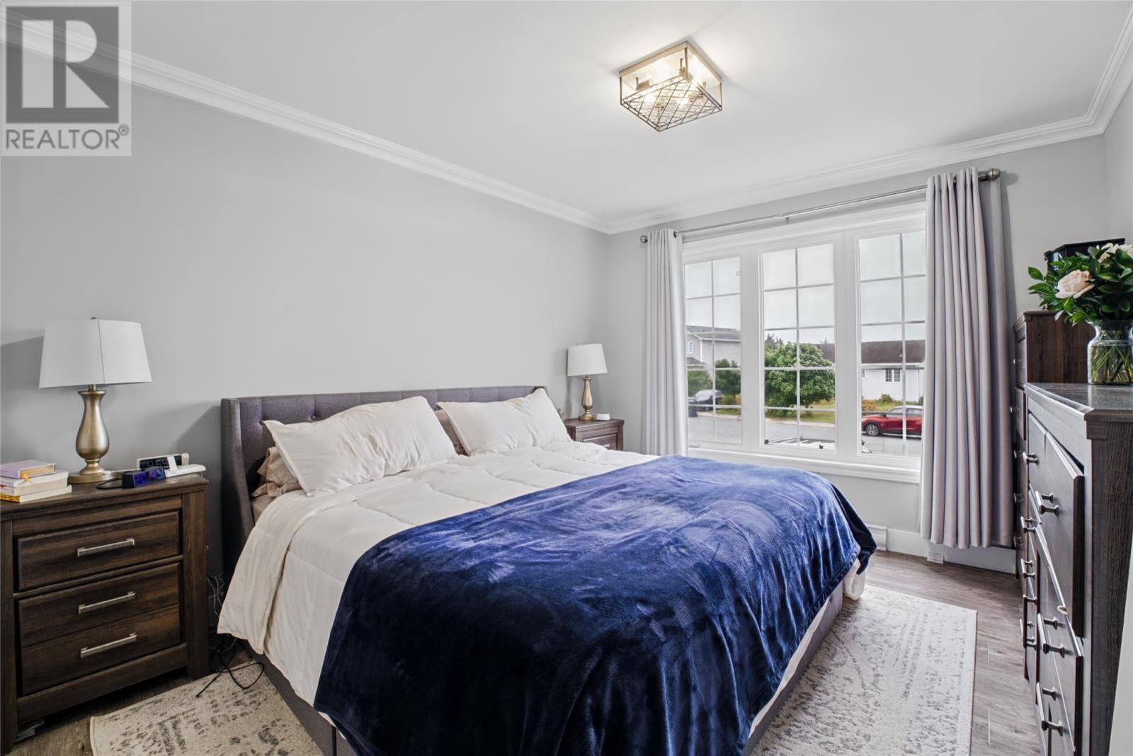 161 Lanark Drive, photo 15 of 39