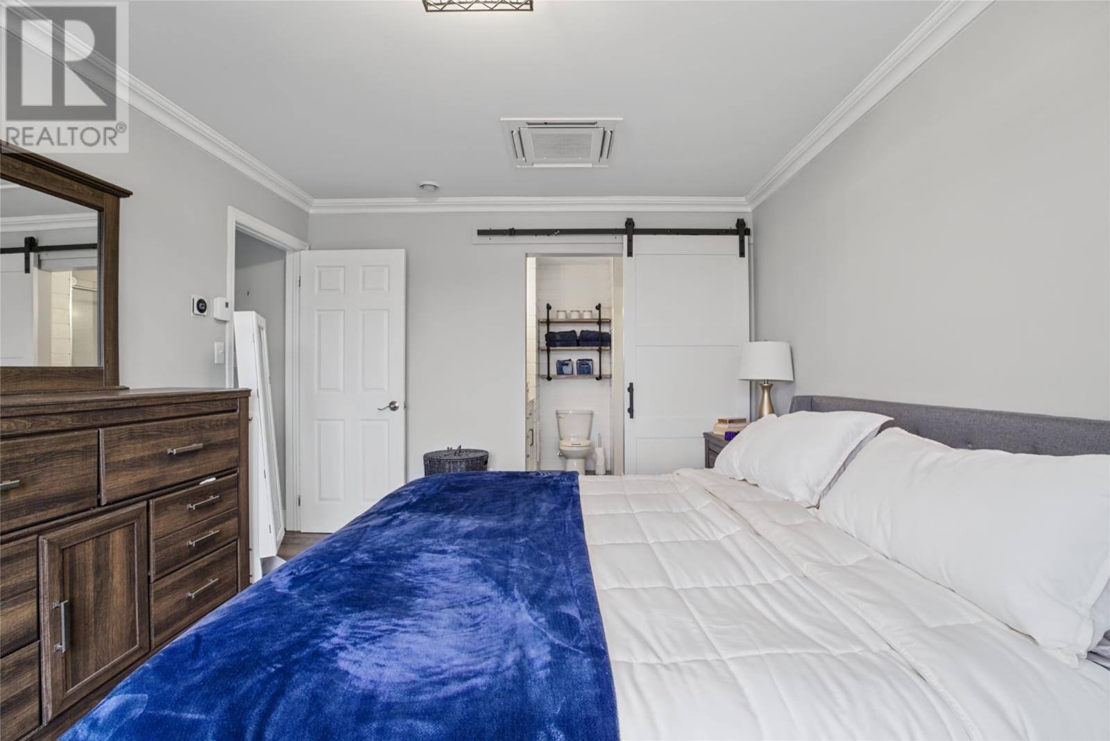 161 Lanark Drive, photo 17 of 39