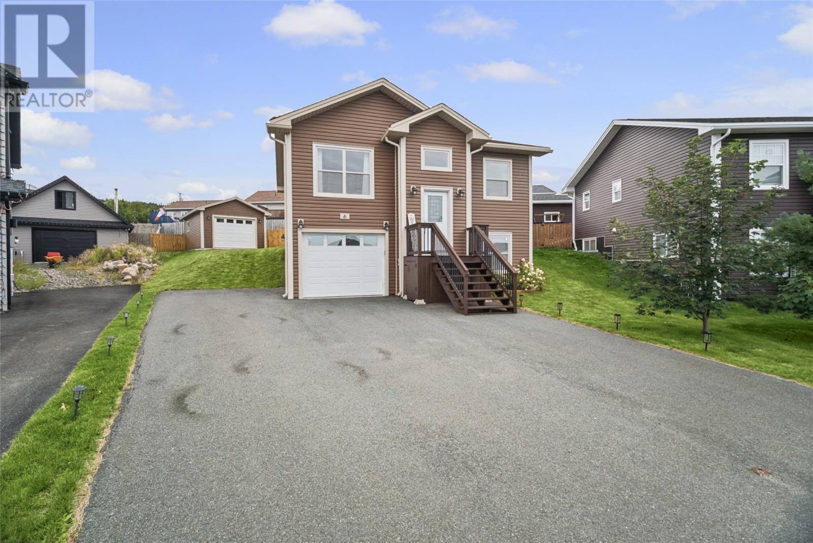 6 Timber Place, photo 1 of 26