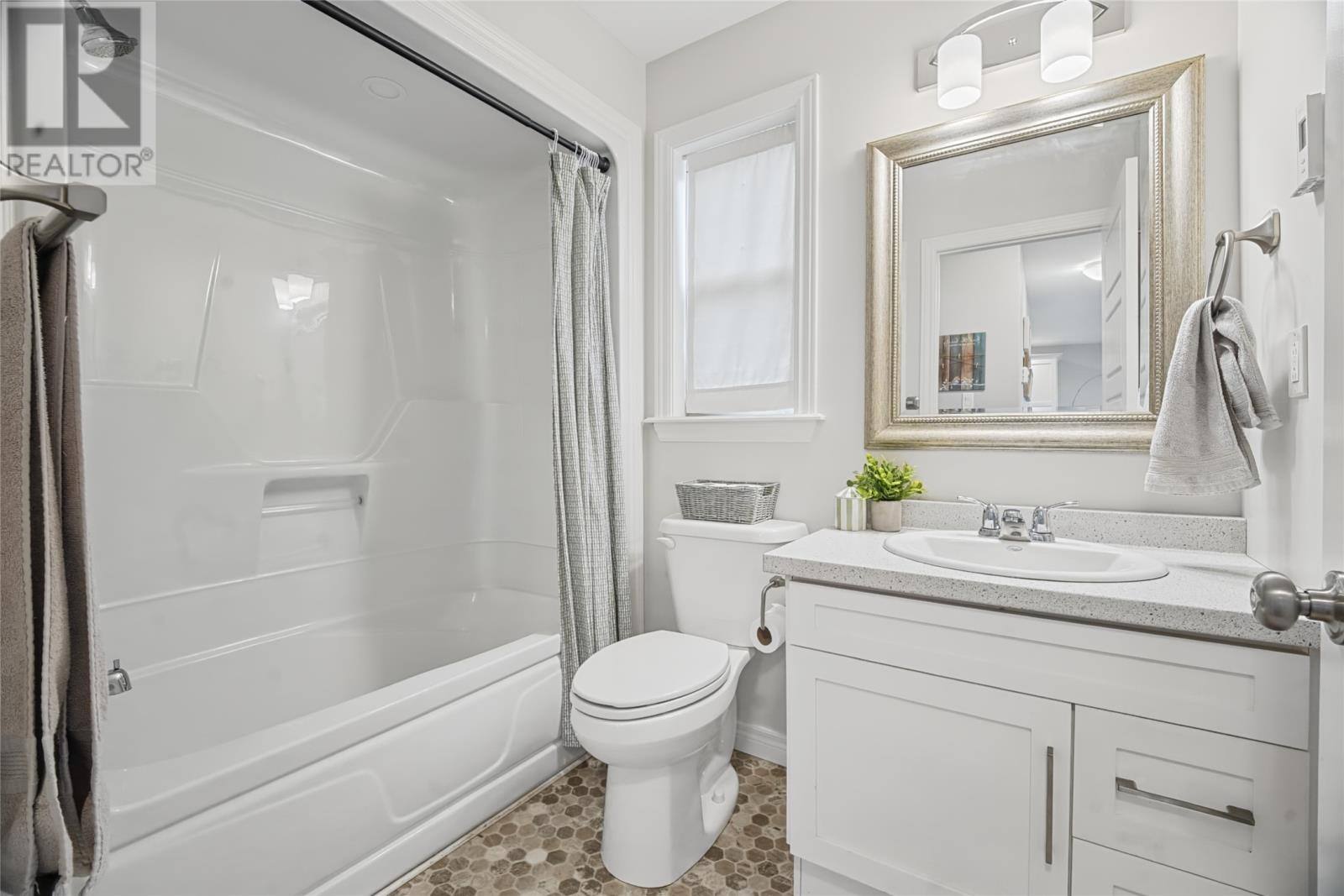 6 Timber Place, photo 11 of 26