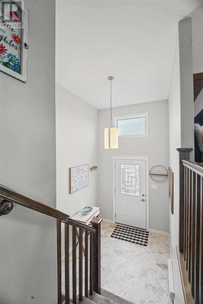 6 Timber Place, photo 12 of 26