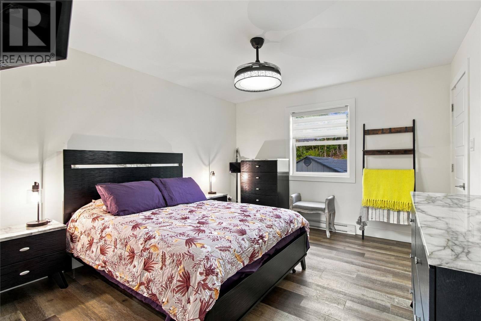 58 Oaken Drive, photo 14 of 36