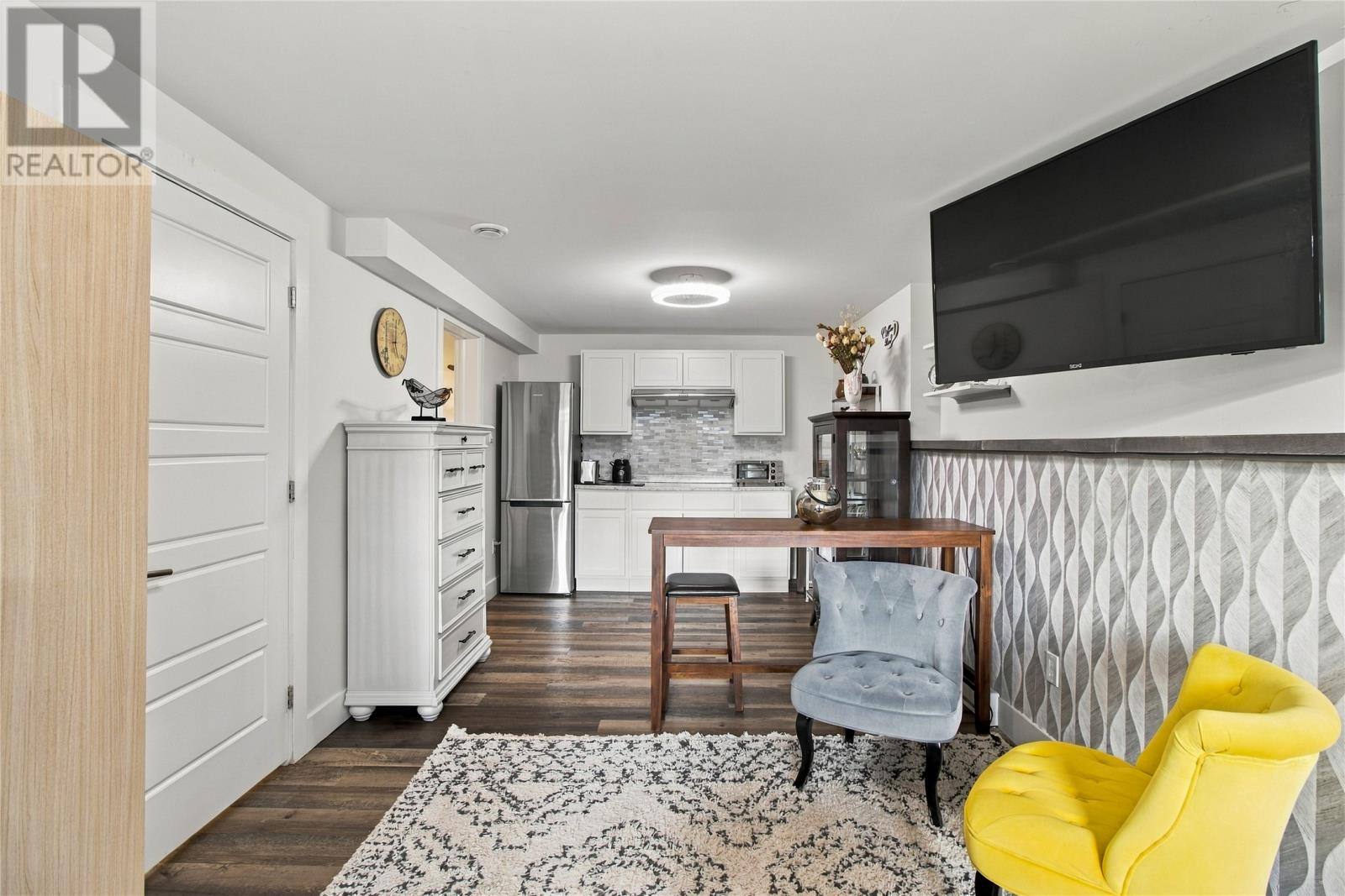 58 Oaken Drive, photo 23 of 36