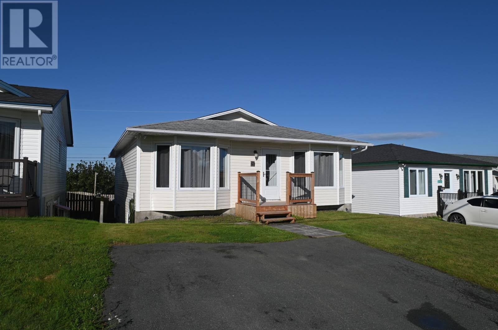 130.5 Old Petty Harbour Road, photo 1 of 33