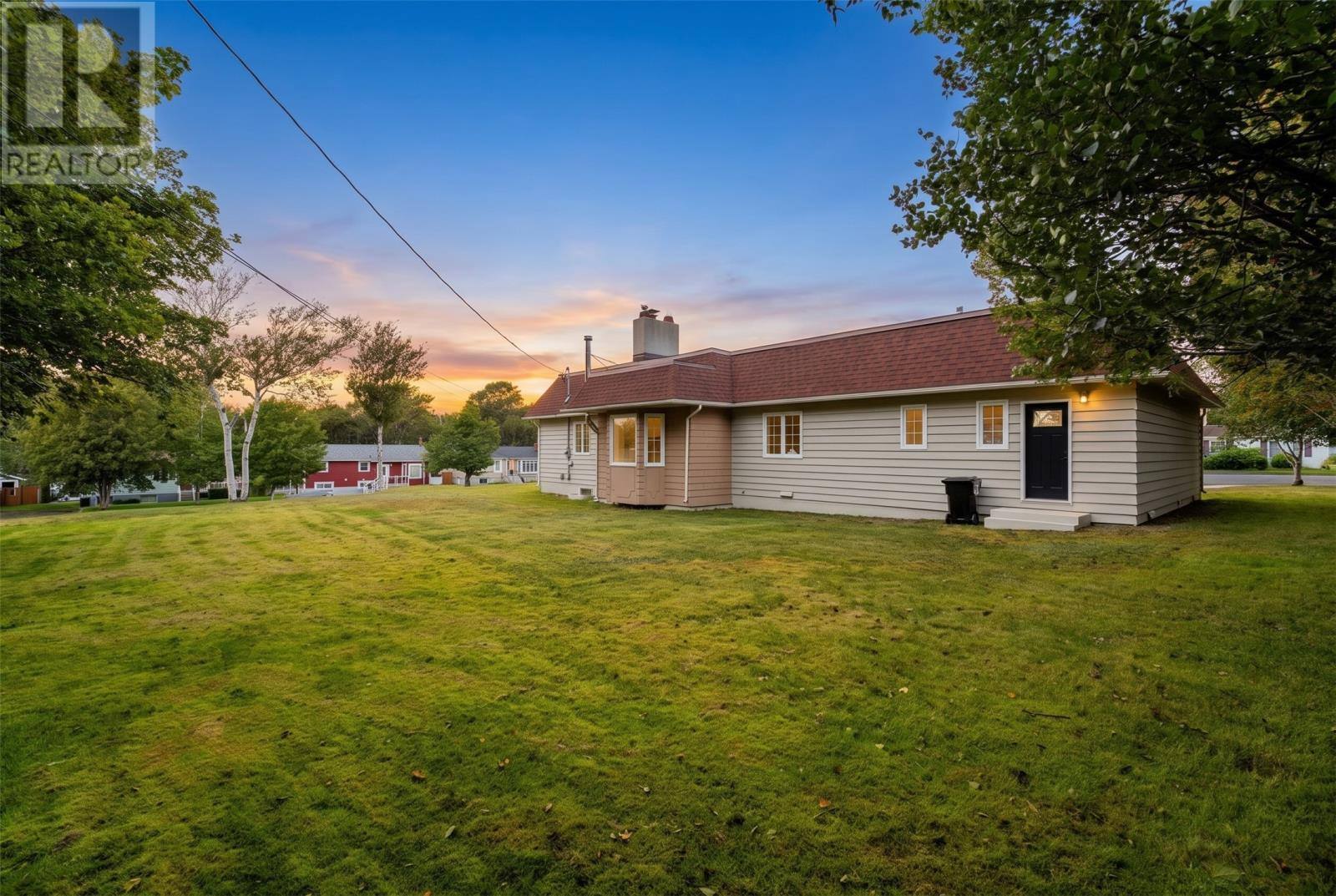 2 Bally Haly Place, photo 4 of 47