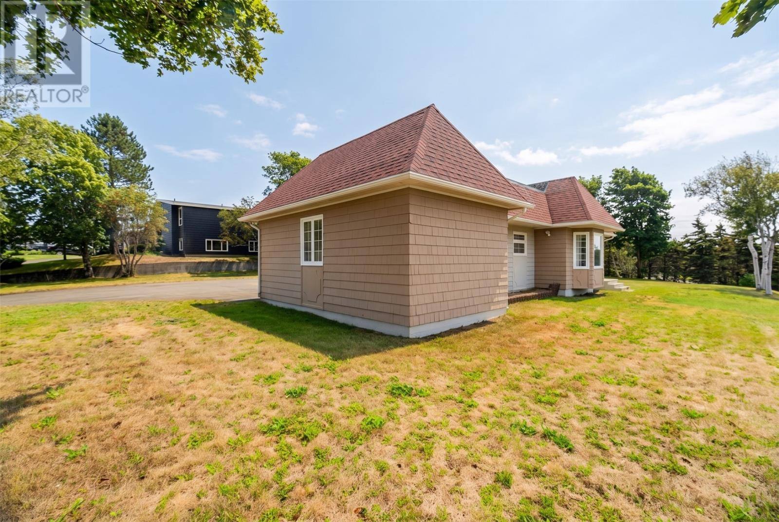 2 Bally Haly Place, photo 46 of 47