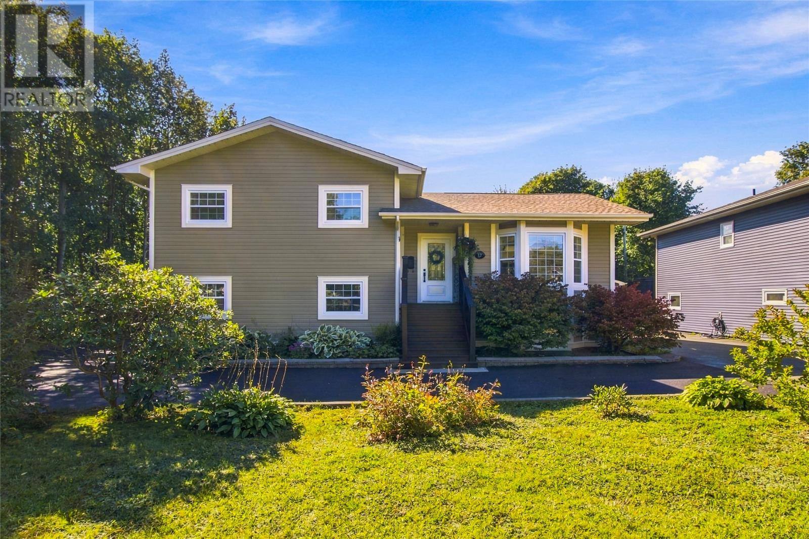 12 Brookfield Road, photo 2 of 46