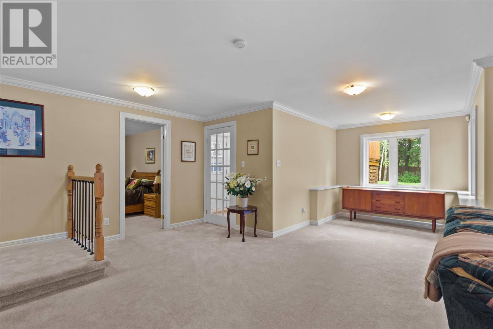 48 Squires Avenue, photo 28 of 49
