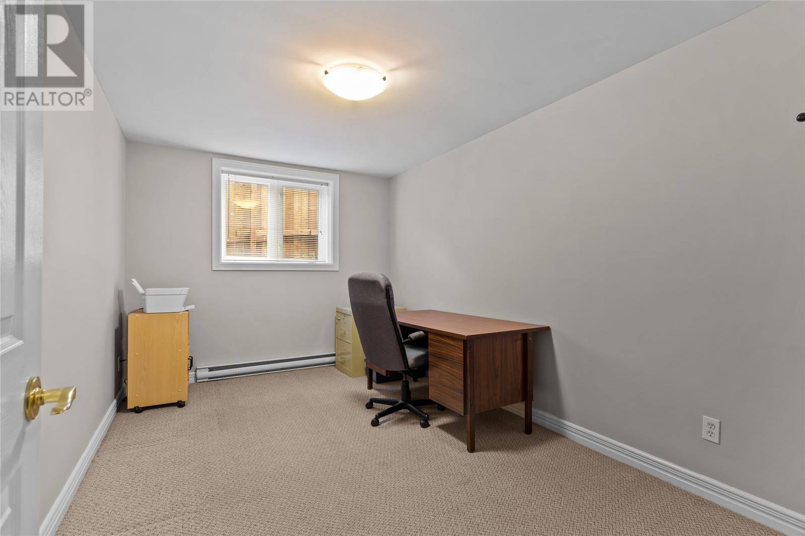 48 Squires Avenue, photo 33 of 49