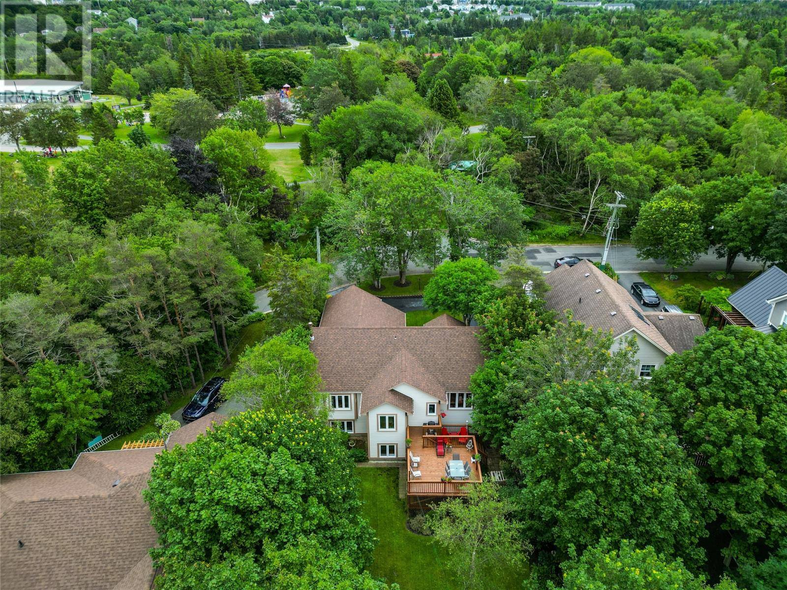 48 Squires Avenue, photo 6 of 49