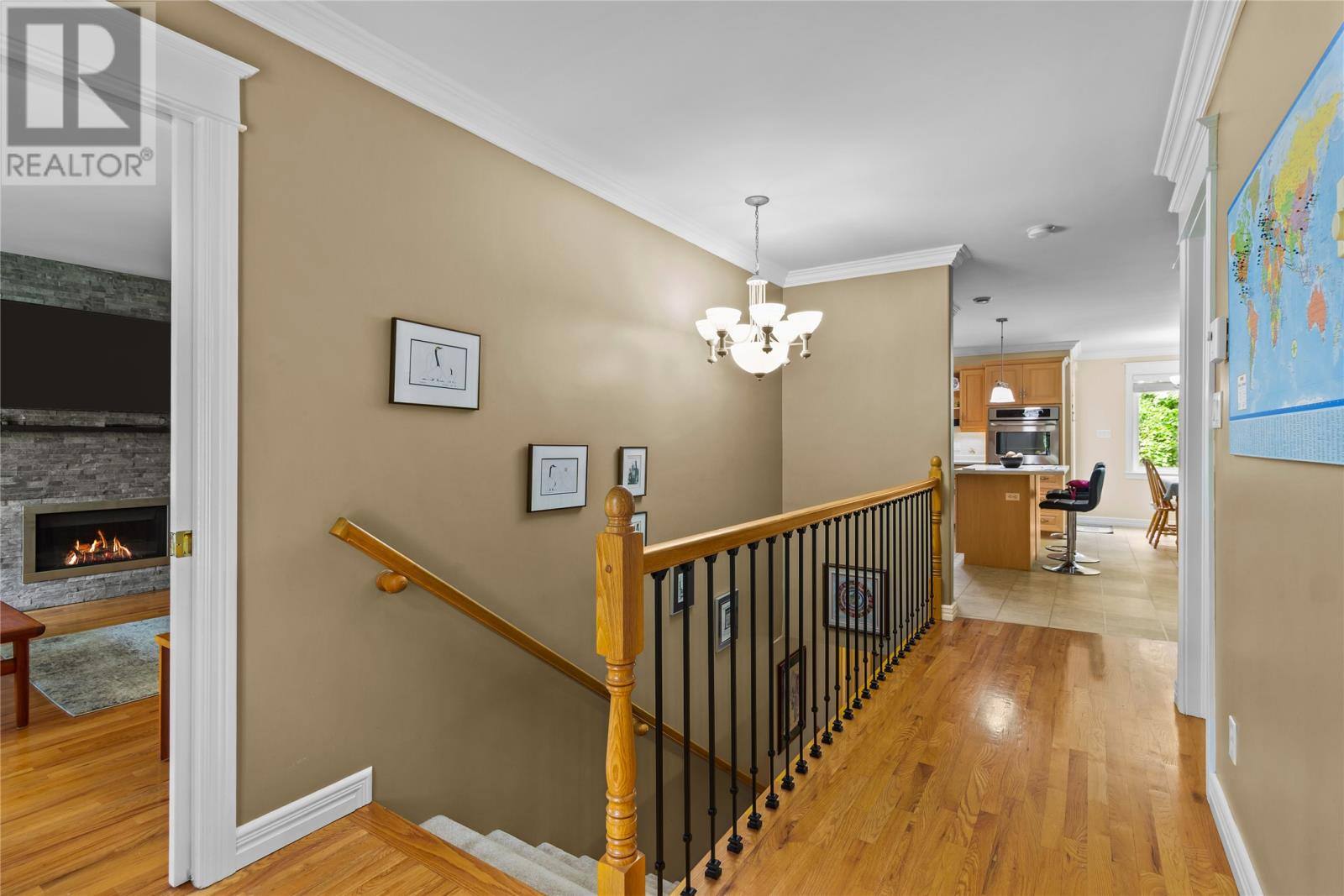 48 Squires Avenue, photo 9 of 49