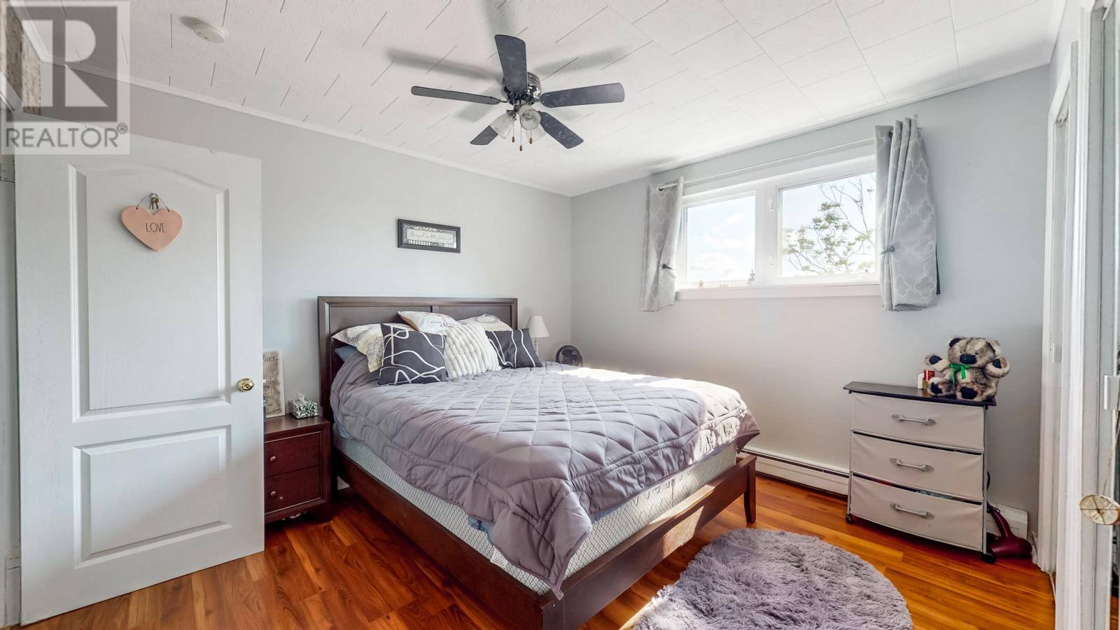 11 Irving Drive, photo 16 of 19
