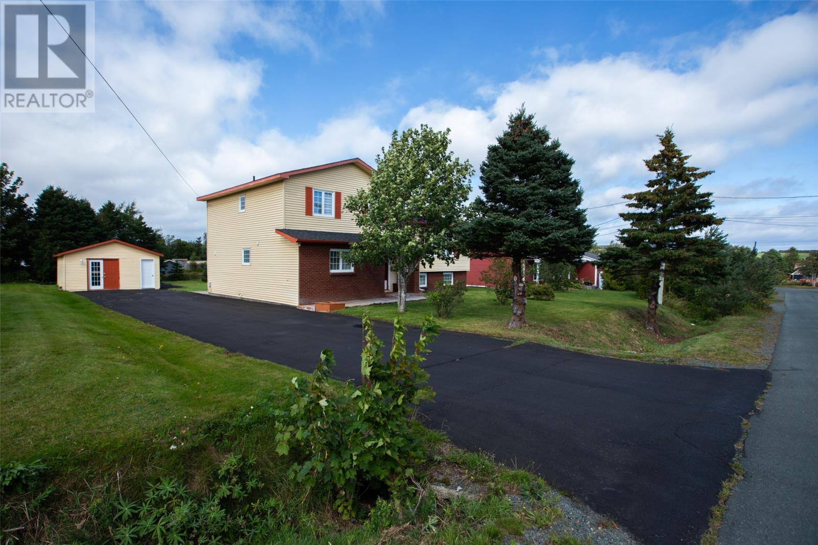 40 Bartons Road, photo 2 of 48