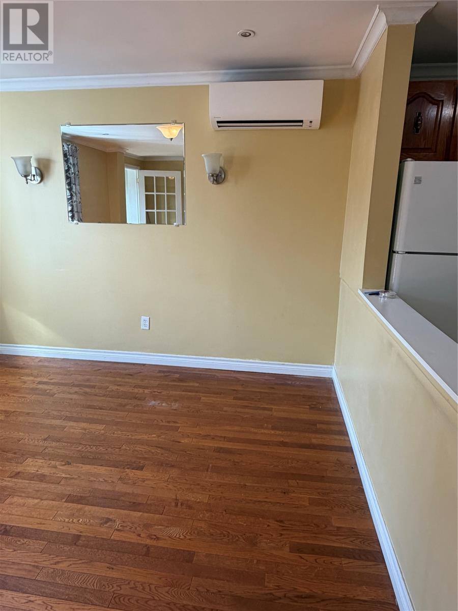 30 Monroe Street, photo 22 of 24