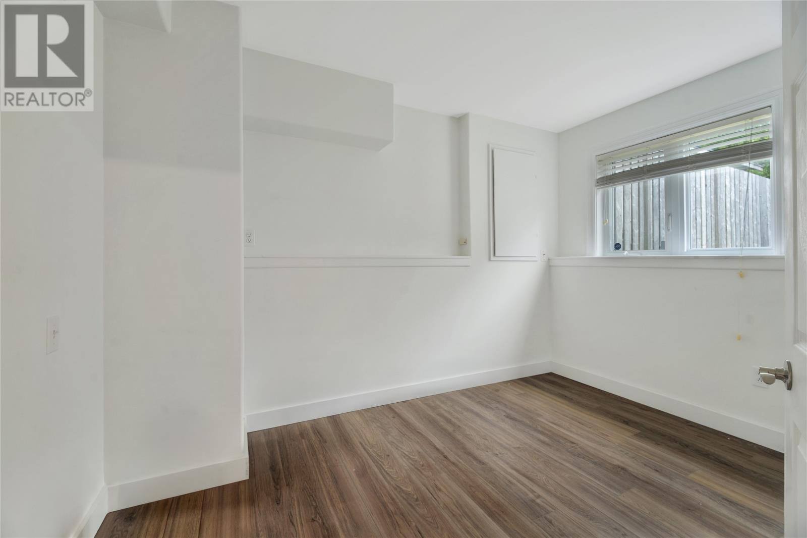 37 Dungarvan Street, photo 12 of 20