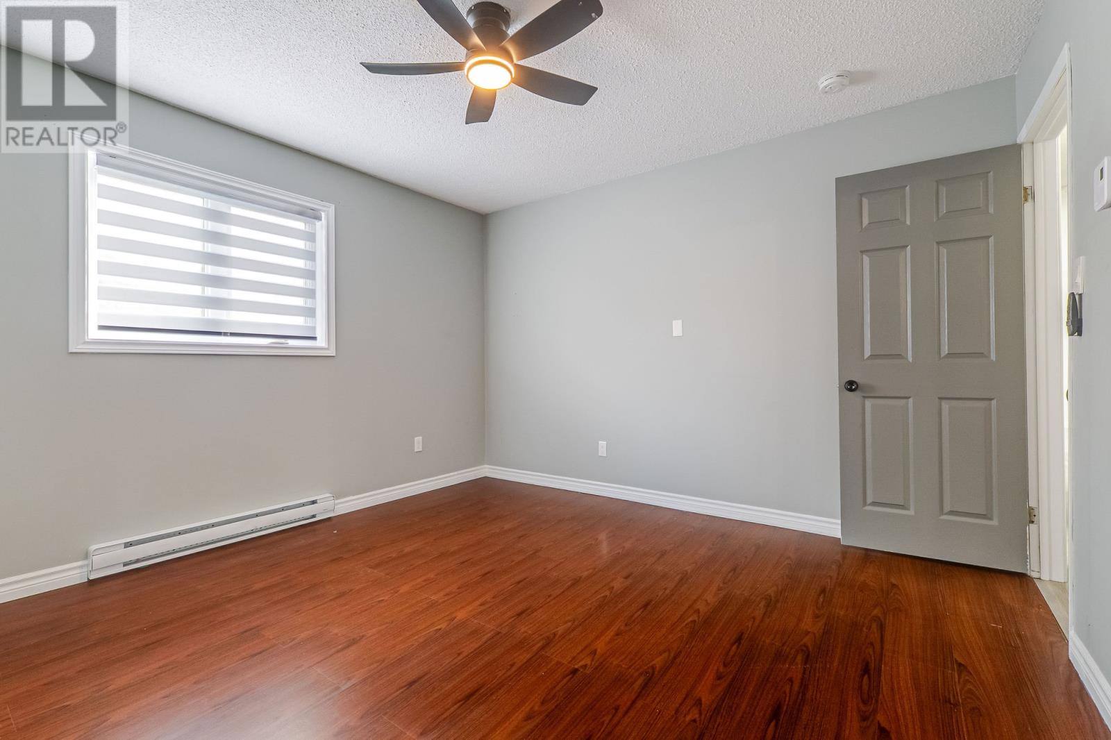 36 Moores Drive, photo 17 of 48