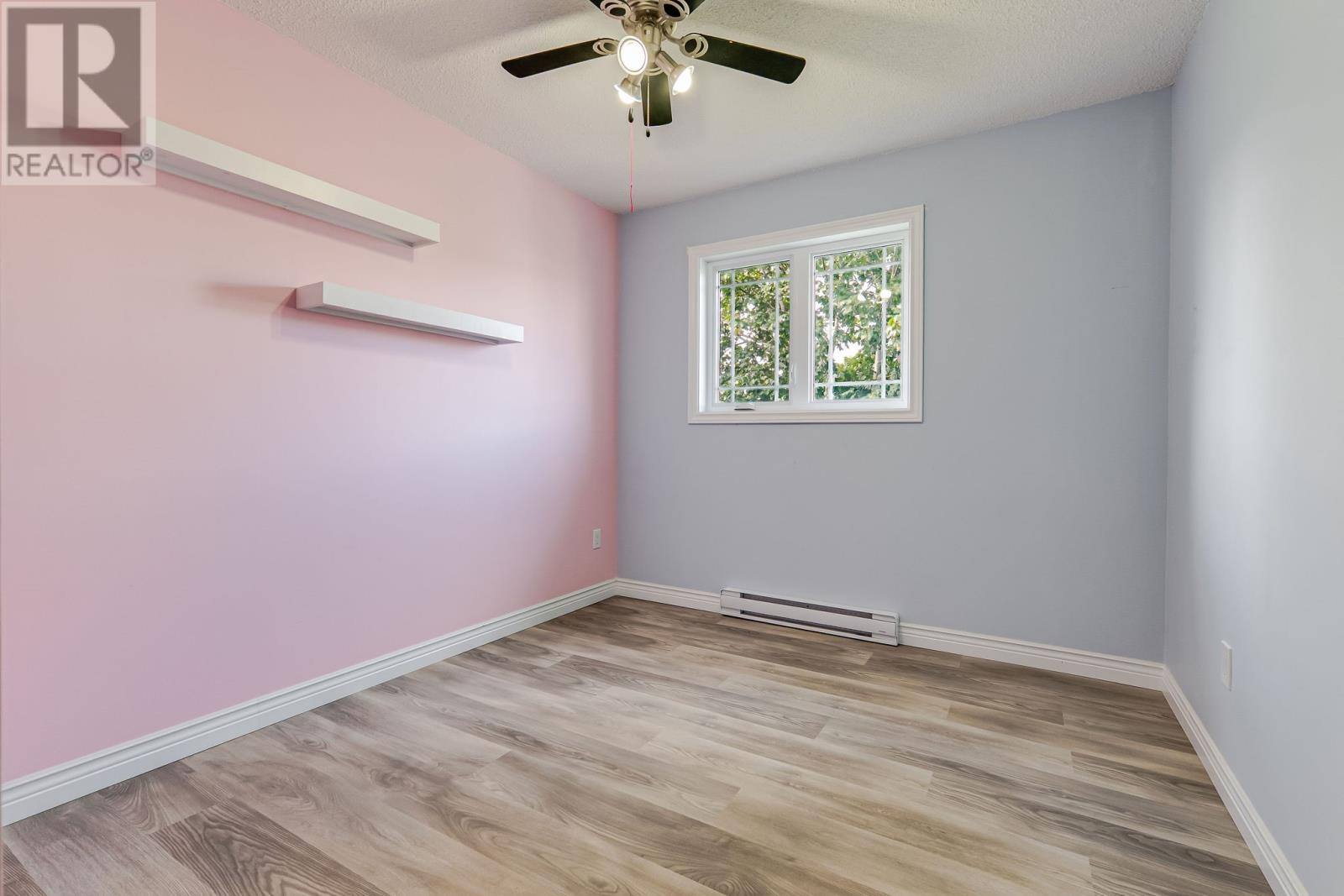36 Moores Drive, photo 19 of 48