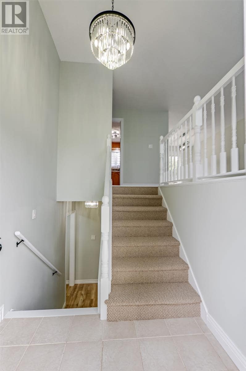 36 Moores Drive, photo 25 of 48