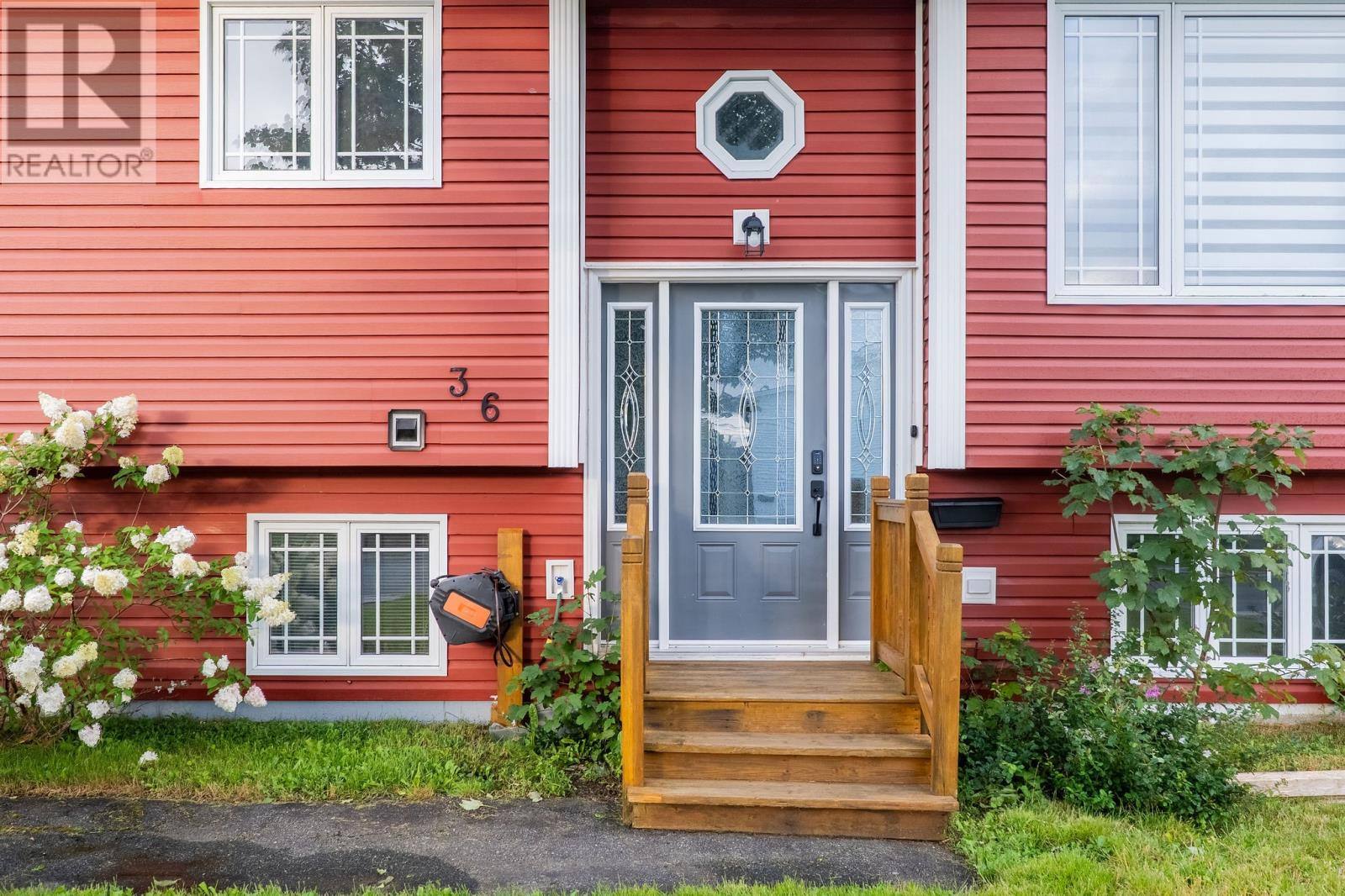36 Moores Drive, photo 46 of 48