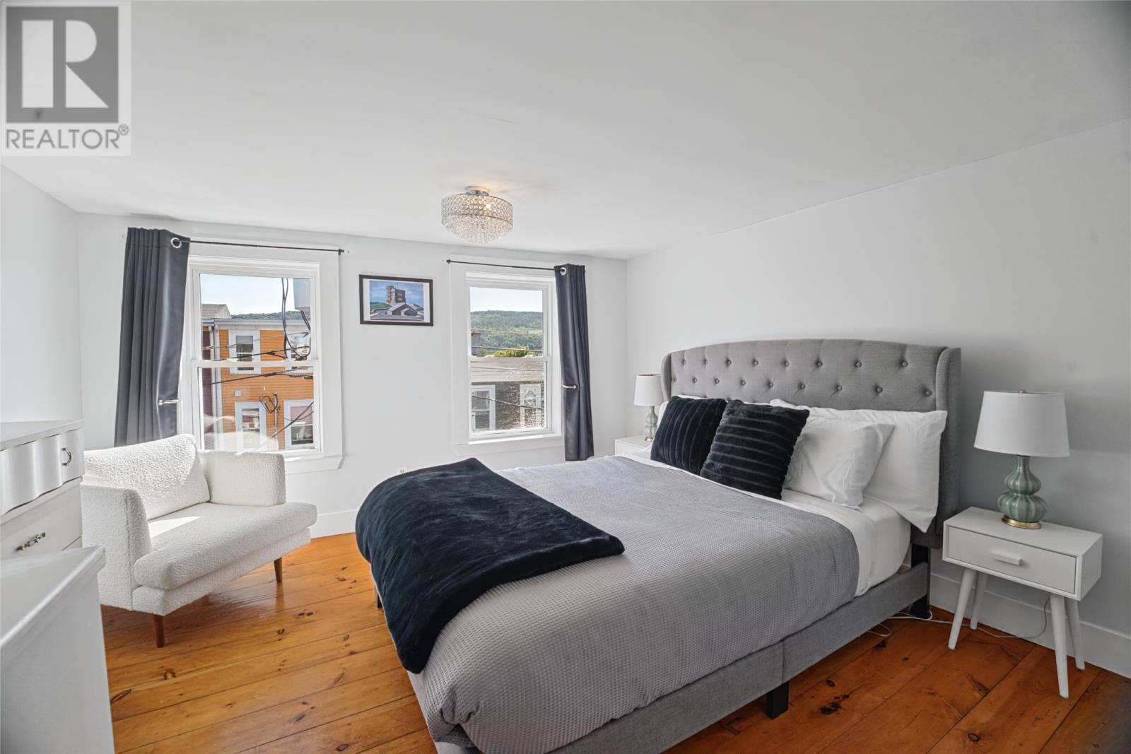 112 Bond Street, photo 20 of 27