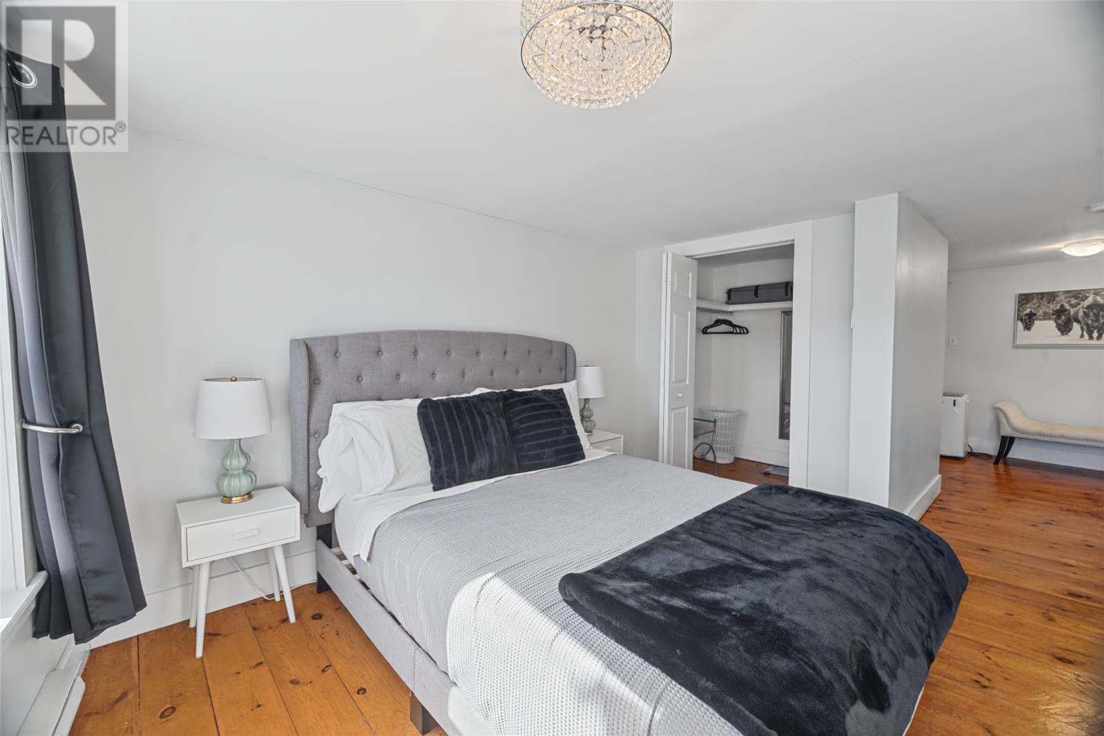 112 Bond Street, photo 21 of 27
