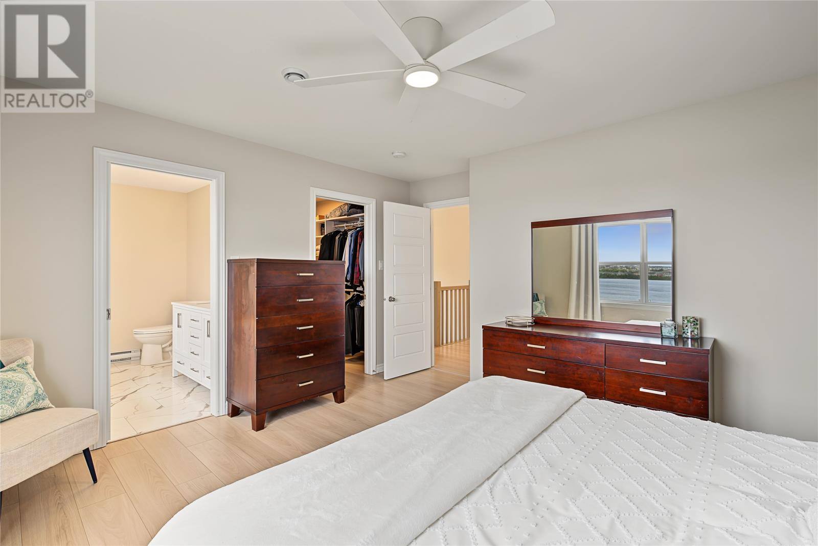 172 Lanark Drive, photo 20 of 31