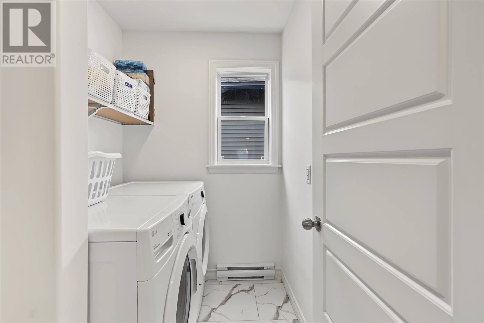 172 Lanark Drive, photo 27 of 31