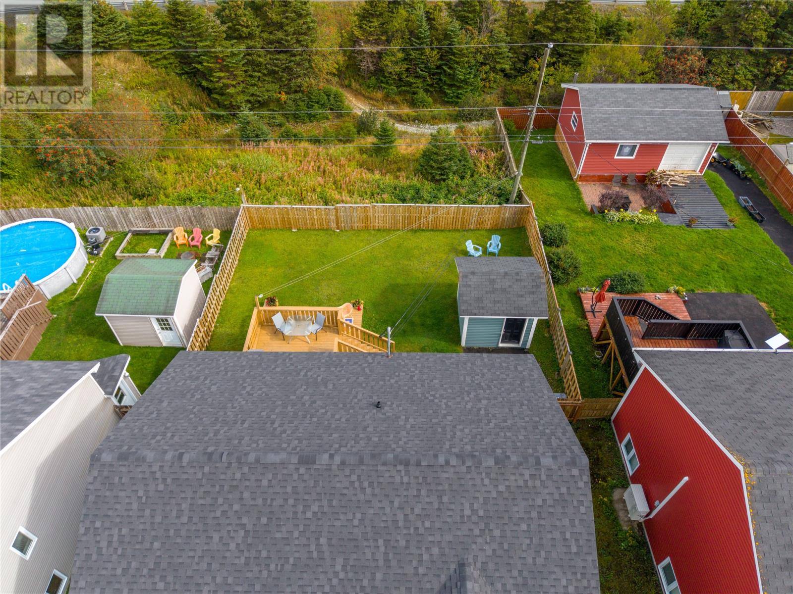 86 Hollyberry Drive, photo 36 of 37