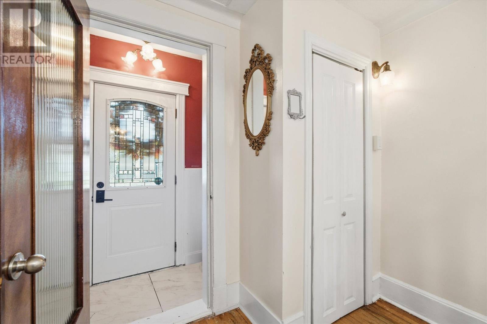 213 Pennywell Road, photo 3 of 34