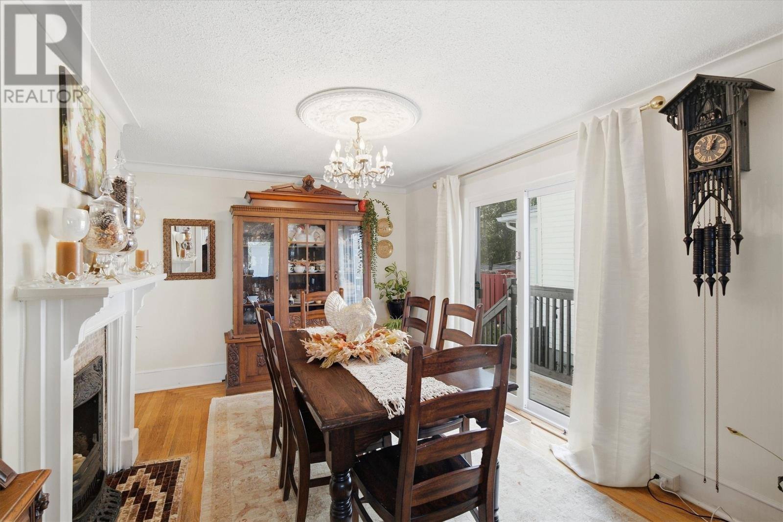 213 Pennywell Road, photo 7 of 34