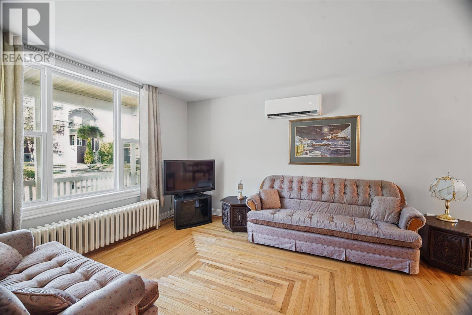 175 Pennywell Road, photo 10 of 30