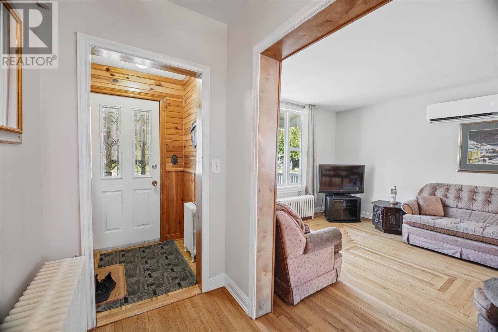 175 Pennywell Road, photo 18 of 30