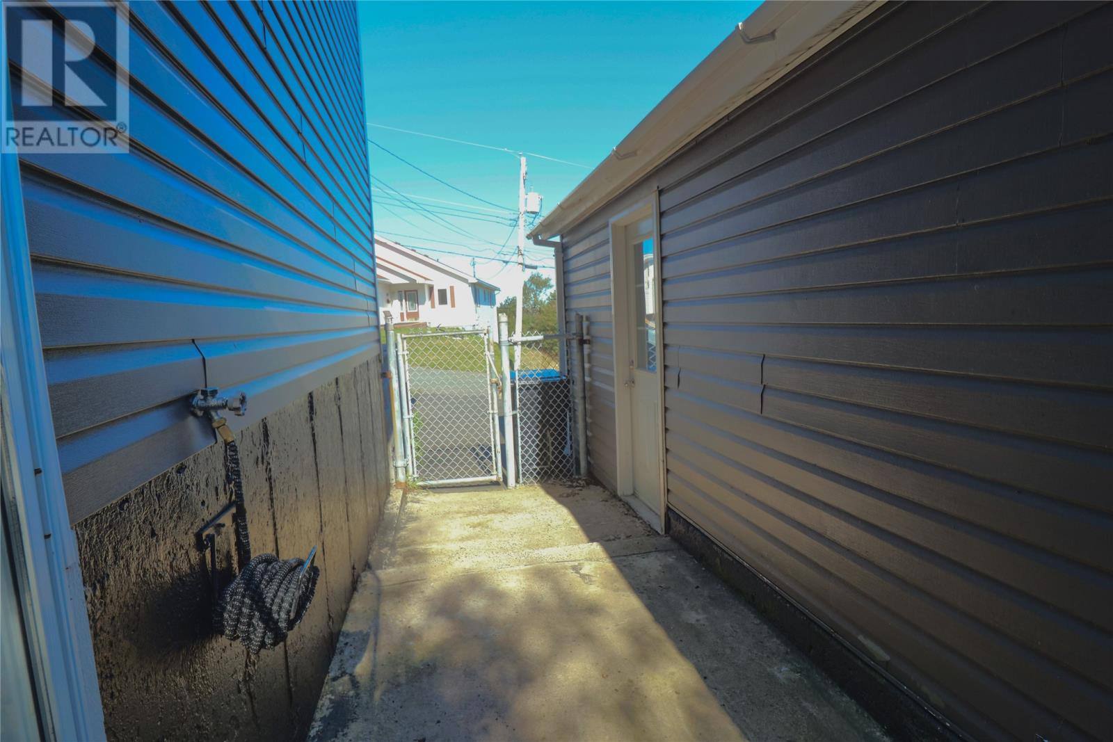 49 Maxwell Place, photo 15 of 20