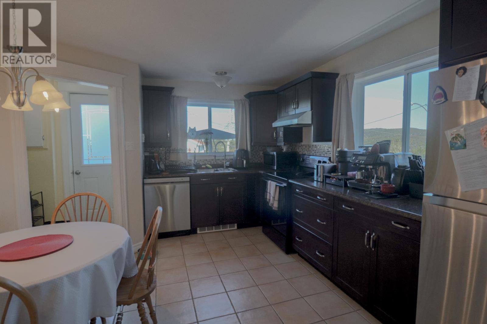49 Maxwell Place, photo 2 of 20