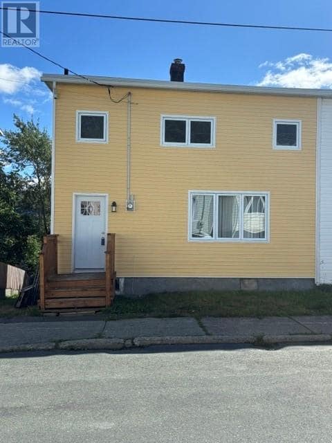 27 McKay Street, photo 1 of 17