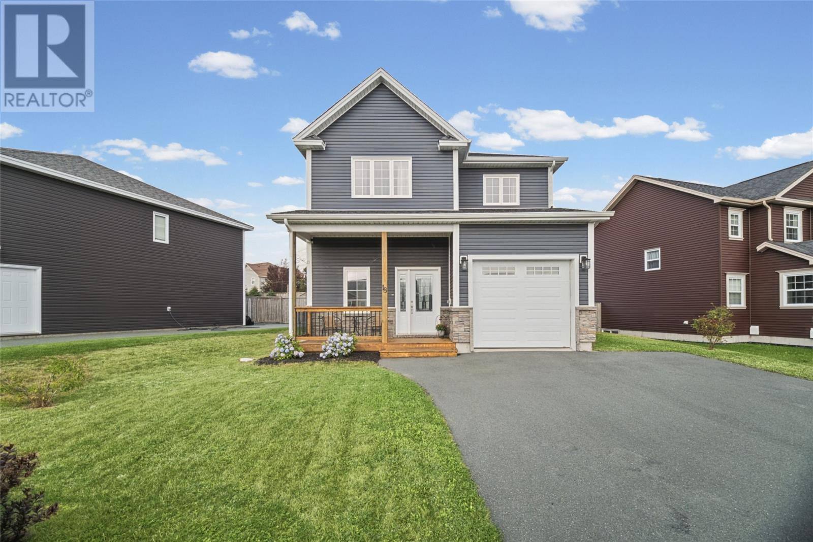 18 Challenger Crescent, photo 1 of 34